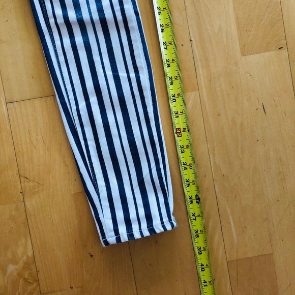 Paige Verdugo Blue and White Stripe Jeans - Picture 12 of 14